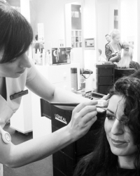cutting-hair-pree-shoot-for-print-hair-cut