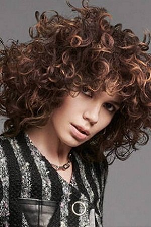 curly-hairdressers-near-me-Copy