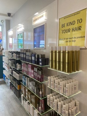 Best-hair-products-at-top-hair-salon-in-hertfordshire